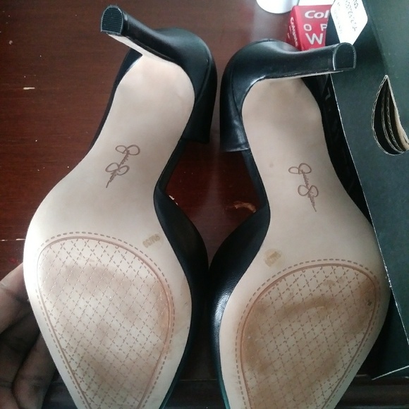 Jessica Simpson - Picture 2 of 4